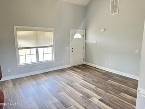503 Northgate Dr in Washington, NC - Building Photo - Building Photo