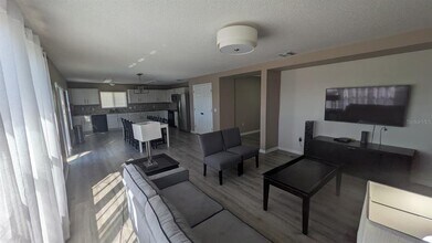 341 Aster Dr in Davenport, FL - Building Photo - Building Photo