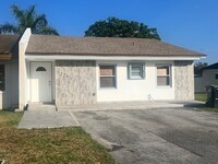 5229 SW 140th Pl in Miami, FL - Building Photo - Building Photo