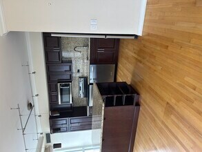 512 N McClurg Ct in Chicago, IL - Building Photo - Building Photo