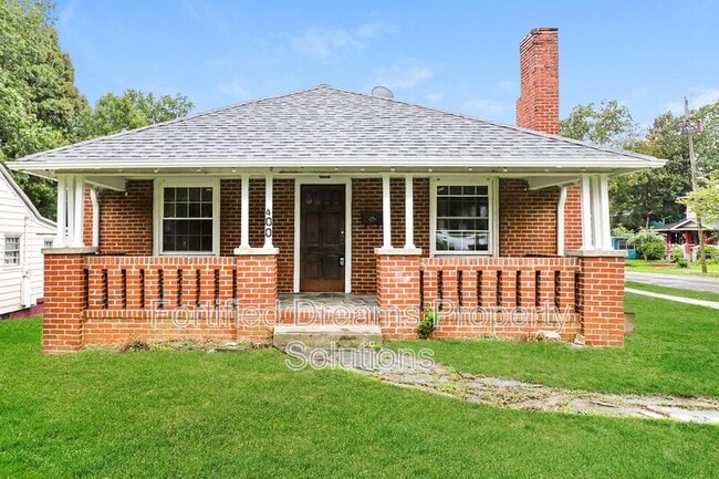property at 400 E Twenty-Eighth St