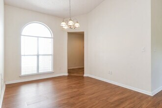 175 Nadia Michelle Ct S in Jacksonville, FL - Building Photo - Building Photo