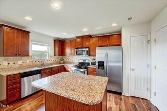 2540 Averon Dr in Holly Springs, NC - Building Photo - Building Photo