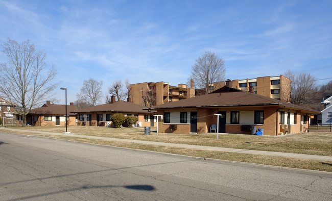 Riverhils Apts Site C in Ironton, OH - Building Photo - Building Photo