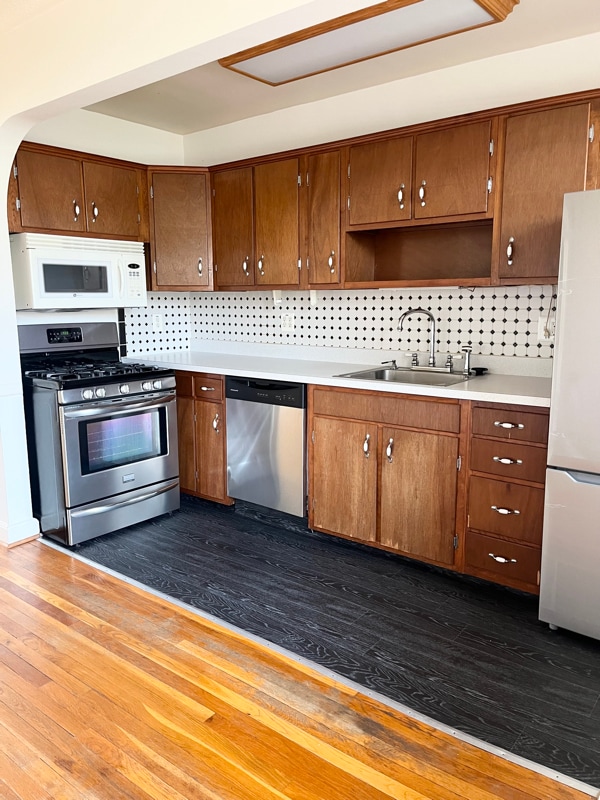 906 Pine Heights Ave in Baltimore, MD - Foto de edificio - Building Photo