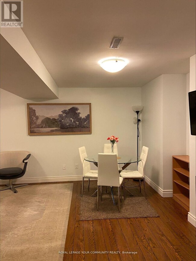 3993 Janice Dr in Mississauga, ON - Building Photo - Building Photo
