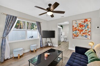 2301 14th Ave N in St. Petersburg, FL - Building Photo - Building Photo