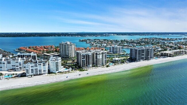 1600 Gulf Blvd in Clearwater, FL - Building Photo - Building Photo
