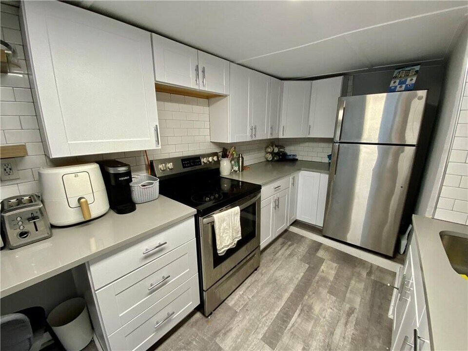 130 Spring St-Unit -2S in Newport, RI - Building Photo