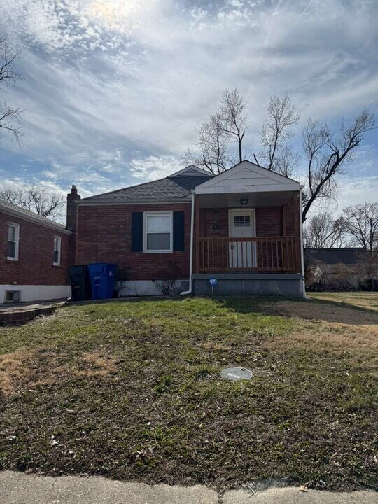 8354 Archer Ave in St. Louis, MO - Building Photo