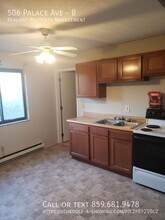 506 Palace Ave in Elsmere, KY - Building Photo - Building Photo