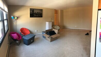 3117 Virginia Ave N in Minneapolis, MN - Foto de edificio - Building Photo