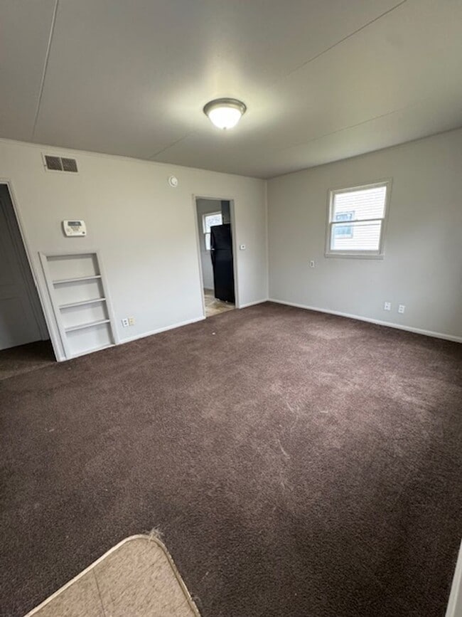 4602 Oliver St in Fort Wayne, IN - Building Photo - Building Photo