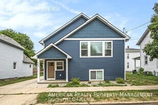 342 Straight Ave NW in Grand Rapids, MI - Building Photo