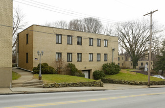 Lincoln Terrace in Pittsburgh, PA - Building Photo - Building Photo