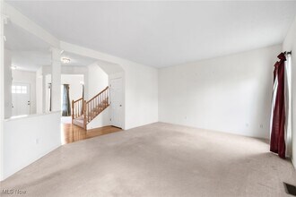 126 Granite Ct in Berea, OH - Building Photo - Building Photo