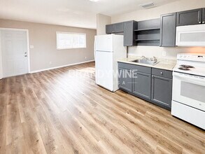 2002 Fairbanks St in Tampa, FL - Building Photo - Building Photo