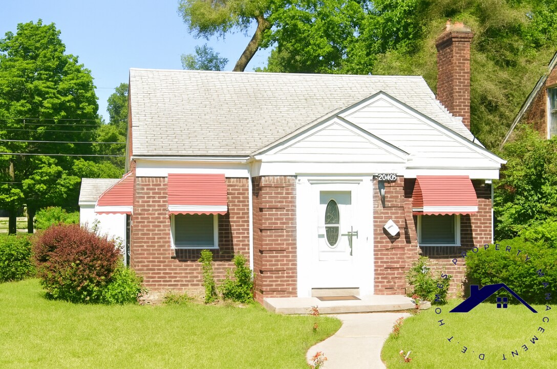 20405 Sorrento Ave in Detroit, MI - Building Photo