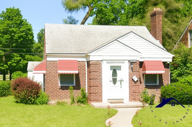 property at 20405 Sorrento Ave