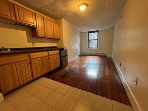 478 Beacon St, Unit A in Boston, MA - Building Photo - Building Photo