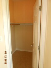 745 N Nicholson Ave, Unit 1 in Long Beach, MS - Foto de edificio - Building Photo