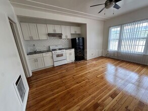 1781 N Orchid Ave in Los Angeles, CA - Building Photo - Building Photo