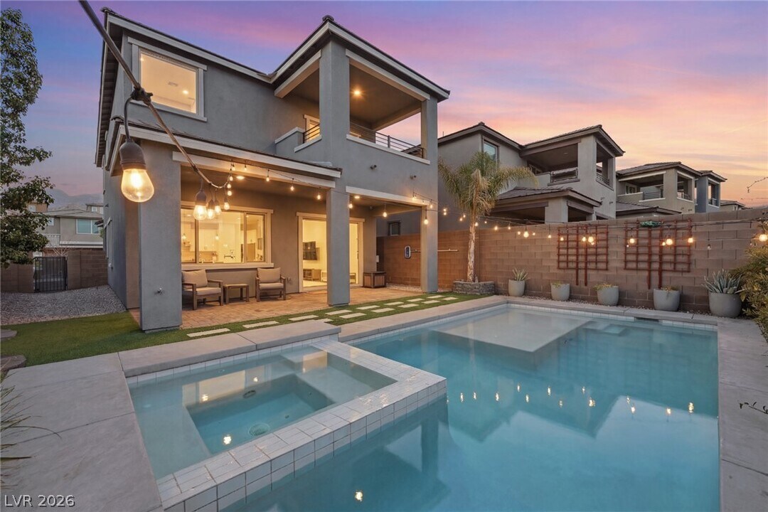 402 Purple Sandpiper St in Las Vegas, NV - Building Photo