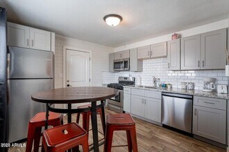 1212 E Tempe Dr in Tempe, AZ - Building Photo - Building Photo