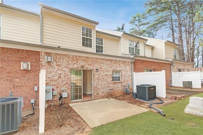 1102 Pleasant Oaks Ct in Lawrenceville, GA - Building Photo - Building Photo