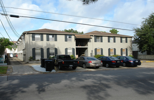 816 Nashville Ave in New Orleans, LA - Foto de edificio - Building Photo