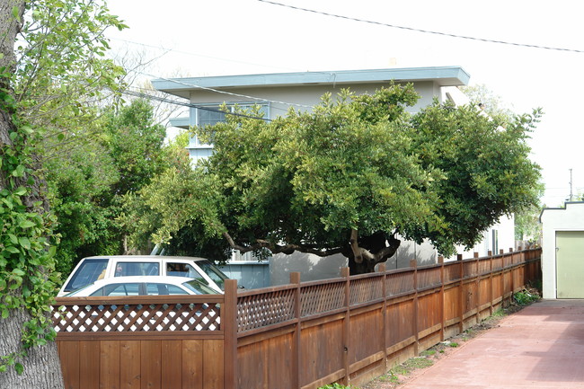 1211 Parker St in Berkeley, CA - Building Photo - Building Photo