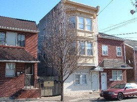 1137-1139 Madison St Apartments