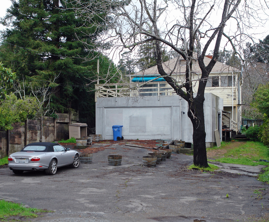 26 Evergreen Ave in Mill Valley, CA - Building Photo