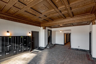 Heather Hall in Detroit, MI - Foto de edificio - Building Photo