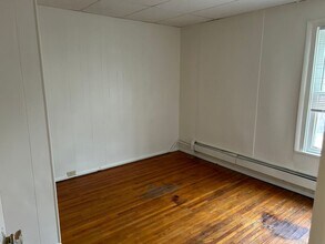 118 S Main St in Spring Grove, PA - Building Photo - Building Photo