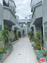 7916 Blackburn Ave in Los Angeles, CA - Building Photo - Building Photo