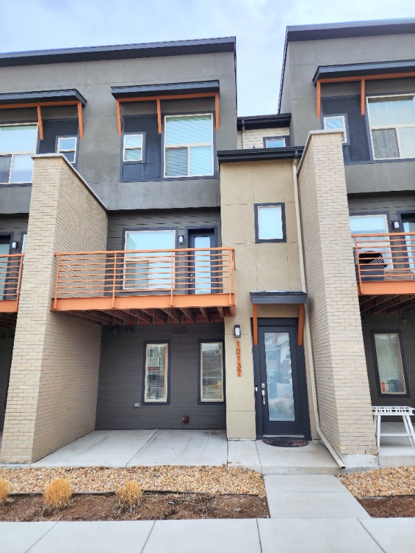 property at 10137 Belvedere Lp