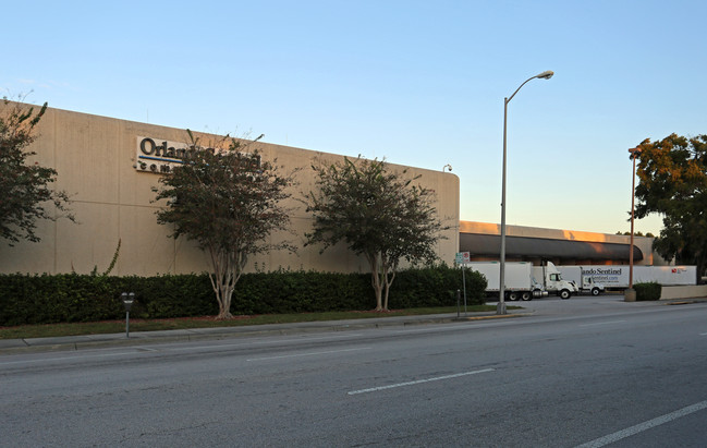 635 N Orange Ave in Orlando, FL - Foto de edificio - Building Photo