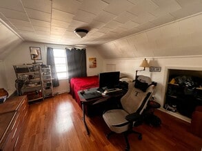 9 Elsmere Ave in Delmar, NY - Building Photo - Building Photo