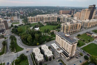 105 N 31st Ave in Omaha, NE - Building Photo - Building Photo