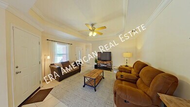 624B W Pine St in Mary Esther, FL - Building Photo - Building Photo