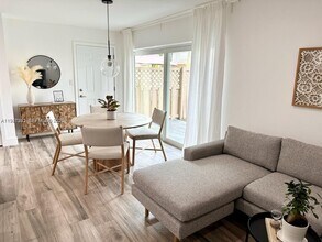 4544 NW 79th Ave in Doral, FL - Building Photo - Building Photo