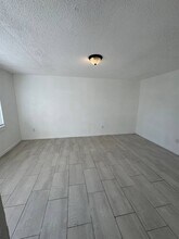 1347-1349 W 2nd St in Lakeland, FL - Building Photo - Building Photo