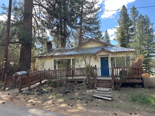 property at 228 E Schonchin St