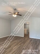 6016 Park Ave in Wilmington, NC - Foto de edificio - Building Photo