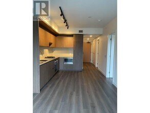 5987-5987 Wilson Ave in Burnaby, BC - Building Photo - Building Photo