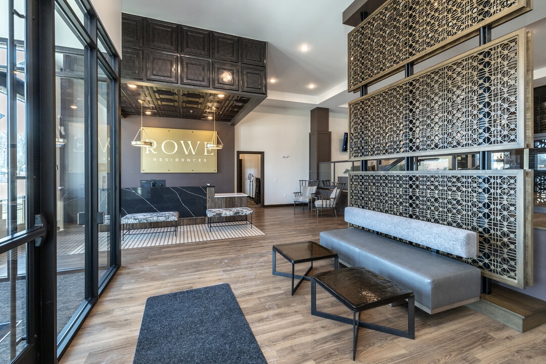 Rowe in Victoria, MN - Foto de edificio