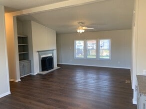 4127 S Post Rd in Indianapolis, IN - Building Photo - Building Photo