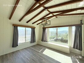 2517 Oxford Ave in Encinitas, CA - Building Photo