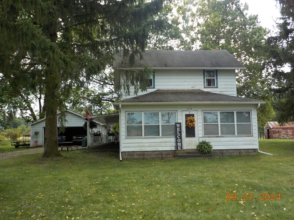 4474 O-Drive S in Athens, MI - Building Photo